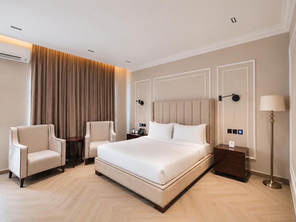 Standard King Room